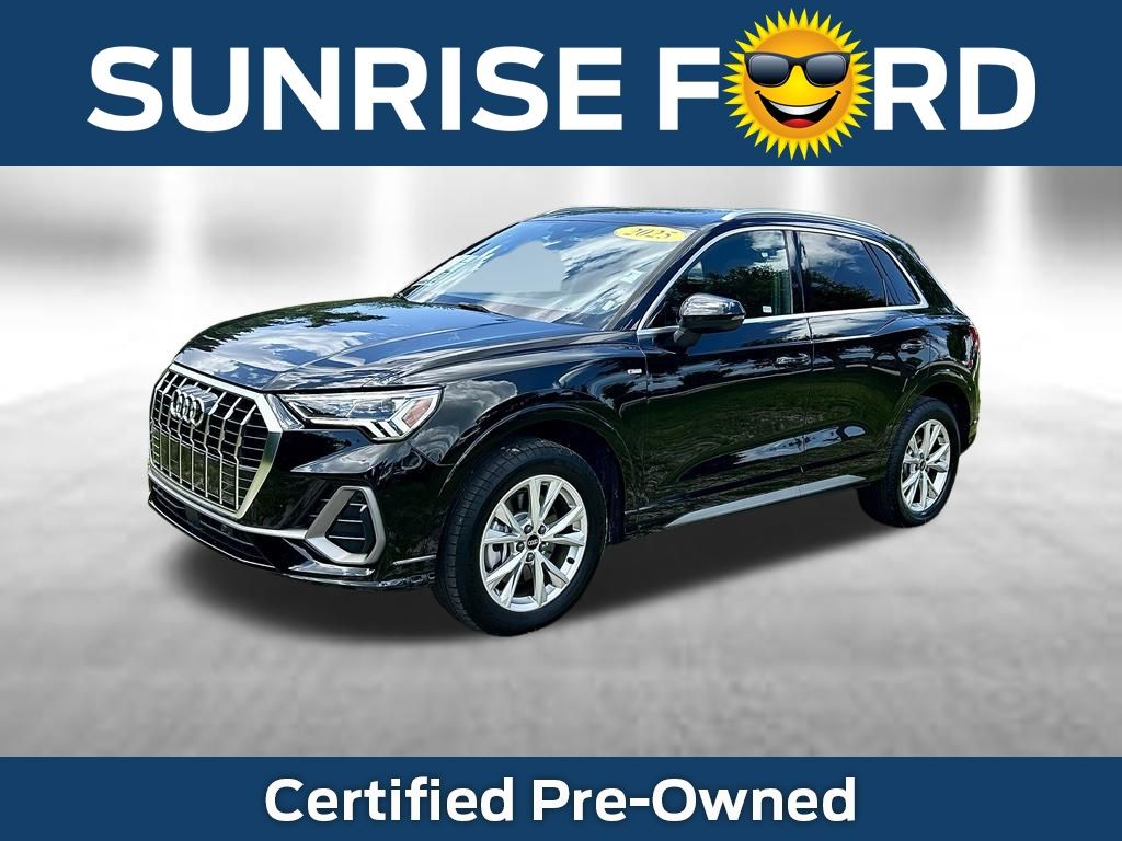 2025 Audi Q3 Premium