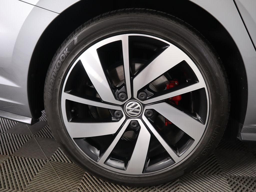 Thumbnail: 2021 Volkswagen Jetta - 32