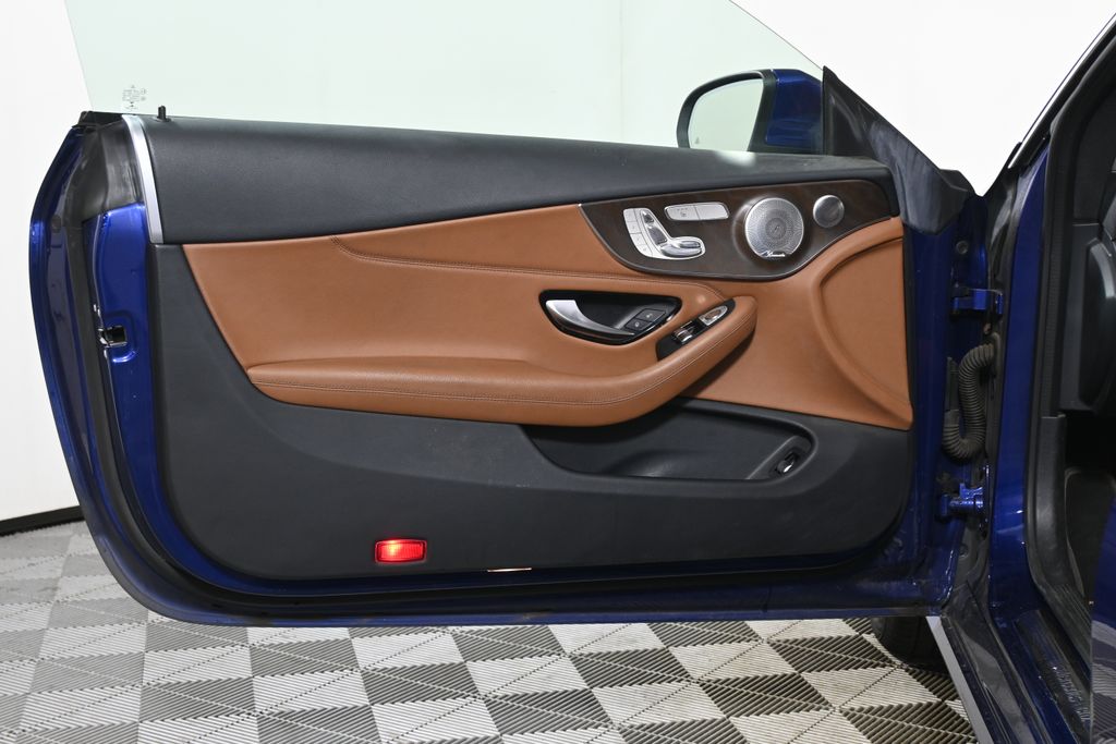 Thumbnail: 2017 Mercedes-Benz C-Class - 28