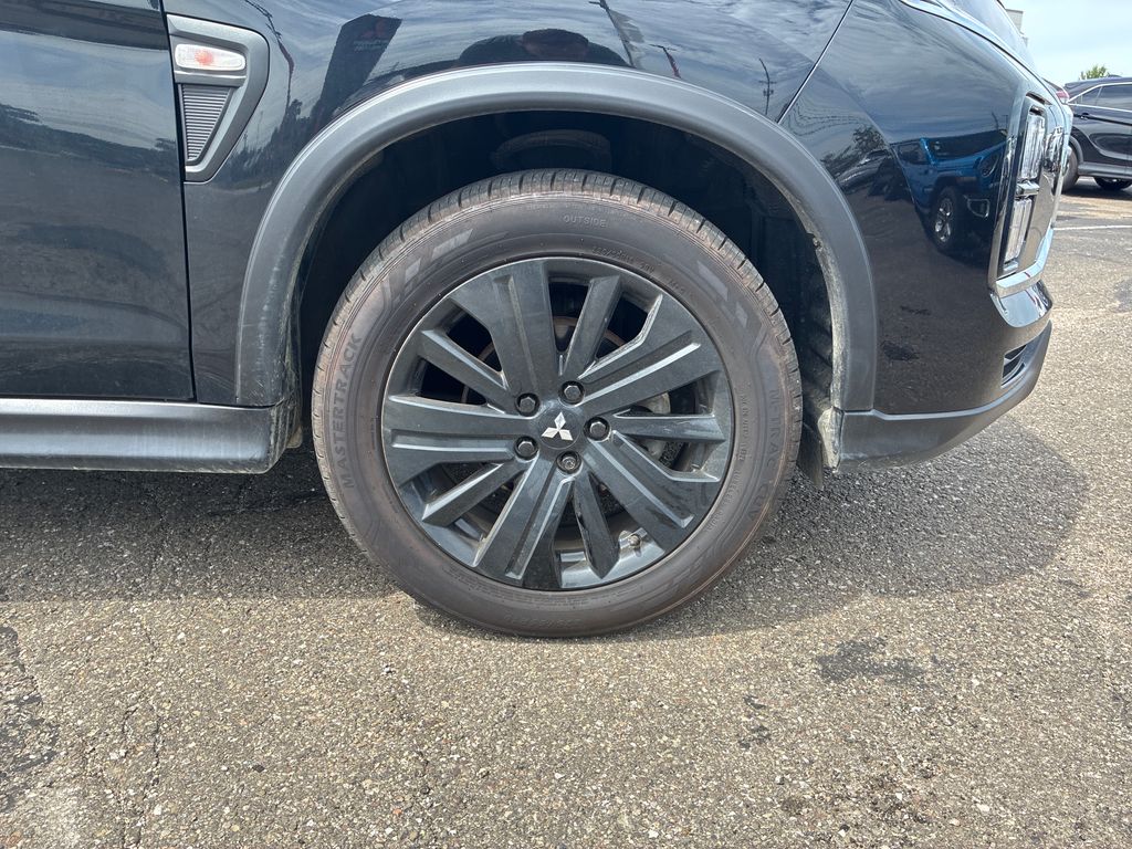 2024 Mitsubishi Outlander Sport 2.0 LE - 8