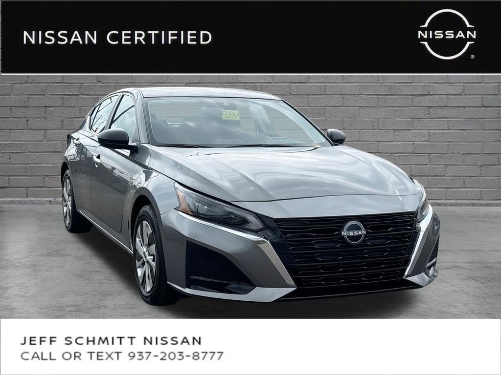 Gray (Gun Metallic) 2025 Nissan Altima Sedan Front-Wheel Drive Continuously Variable Transmission