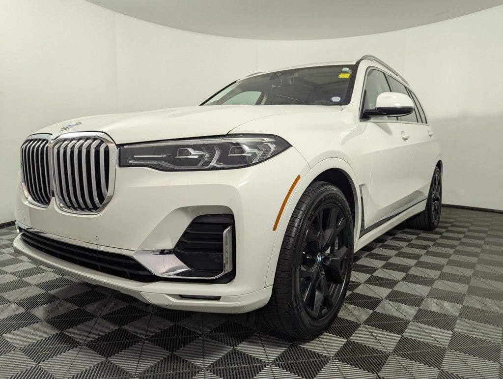 2022 BMW X7 xDrive40i photo