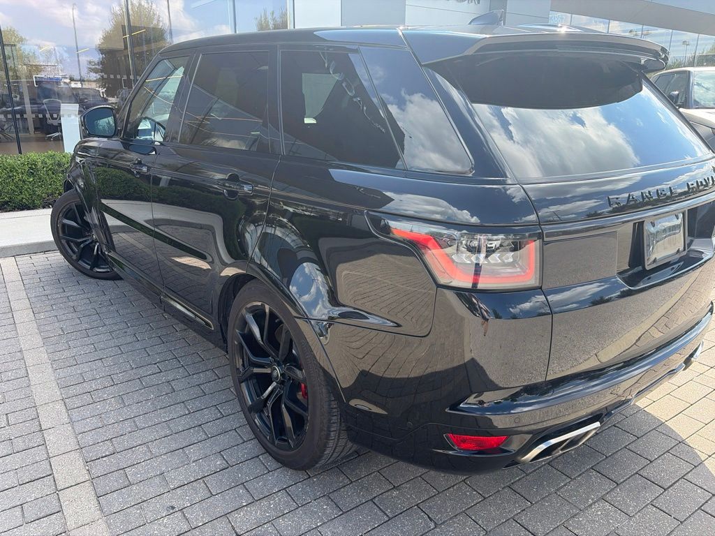 Used 2022 Black Land Rover SVR image 7
