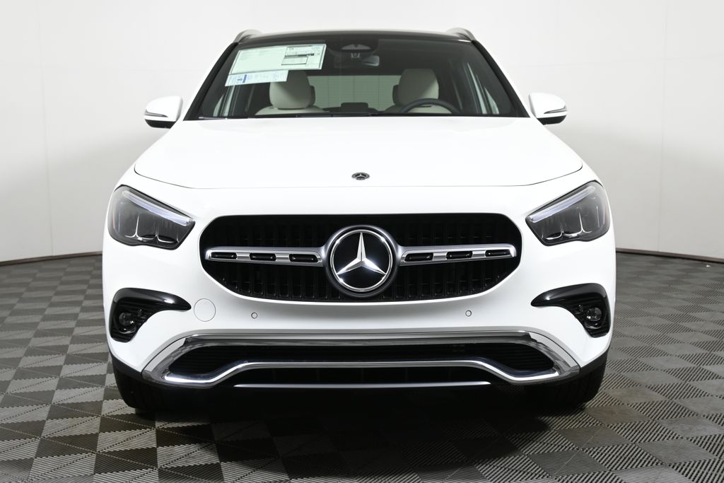 2025 Mercedes-Benz GLA 250 4MATIC 9