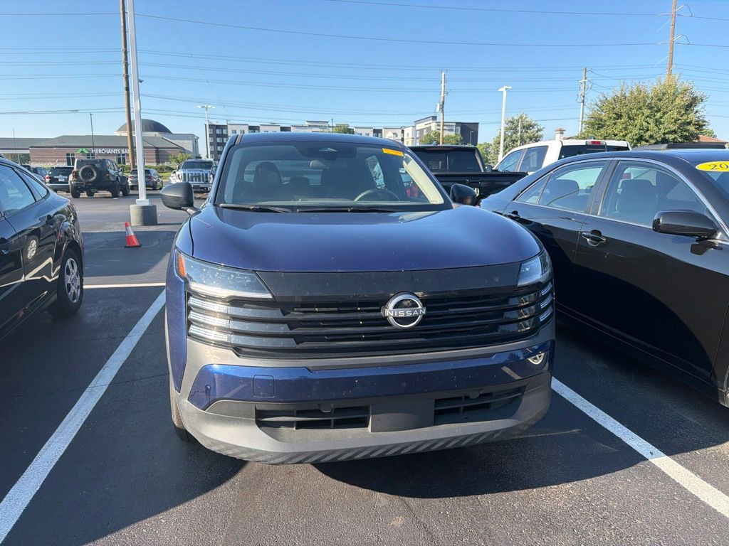 Thumbnail: 2025 Nissan Kicks - 5