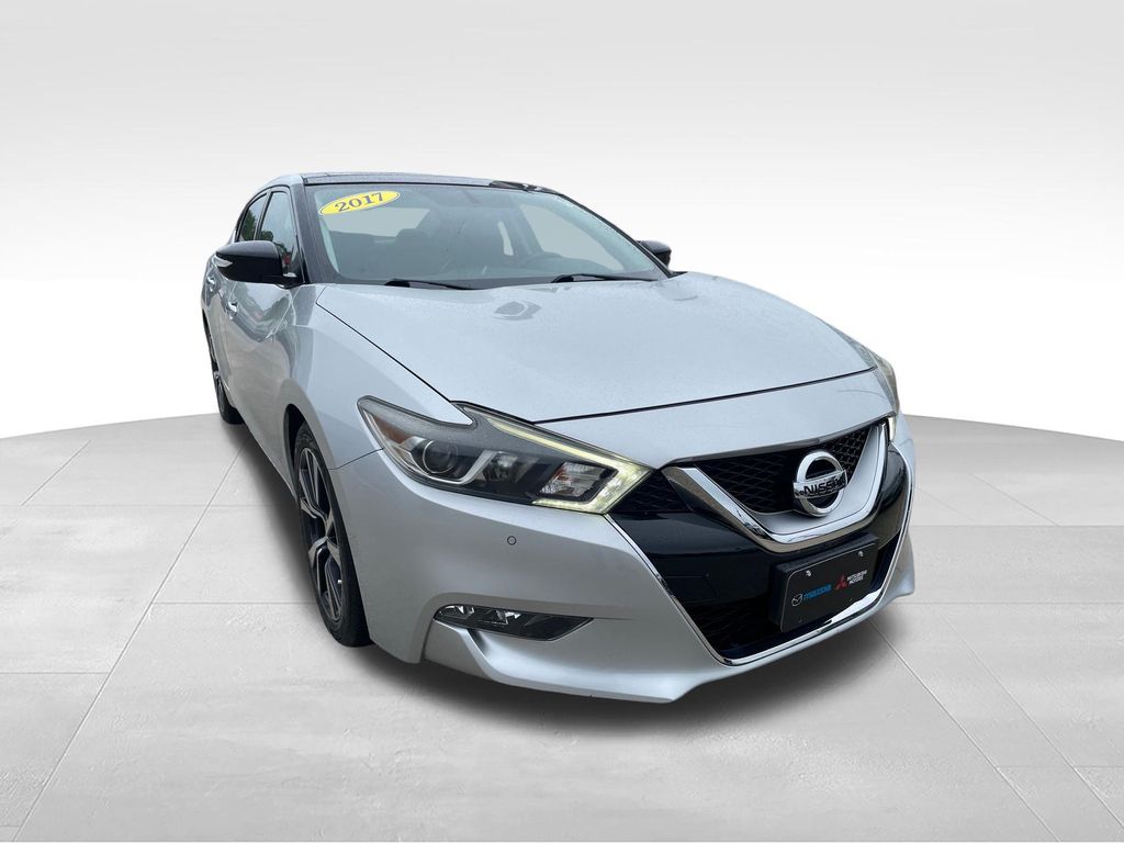 Brilliant Silver 2017 Nissan Maxima SL FWD Sedan Front-Wheel Drive Continuously Variable Transmission