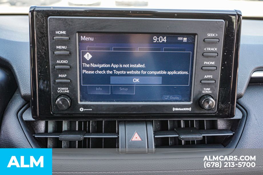2021 Toyota RAV4 LE - Photo 36