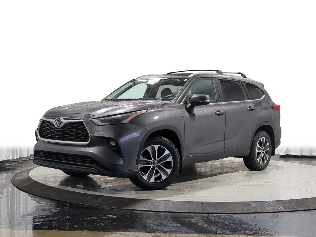 2023 Toyota Highlander Hybrid XLE AWD