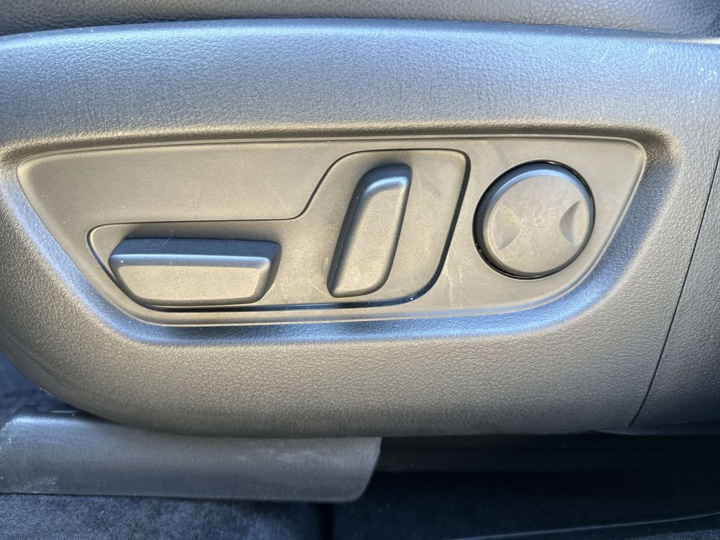 2025 Mazda CX-90 PHEV Preferred - 11