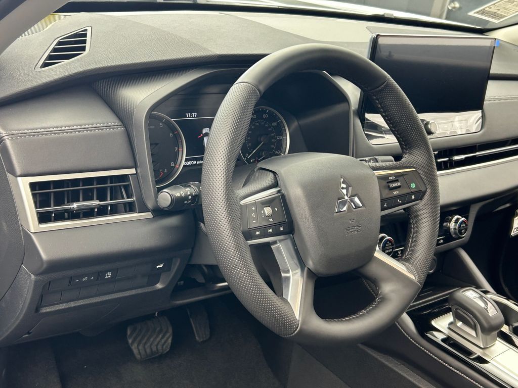 New 2026 White / Black Mitsubishi Trail Edition image 11