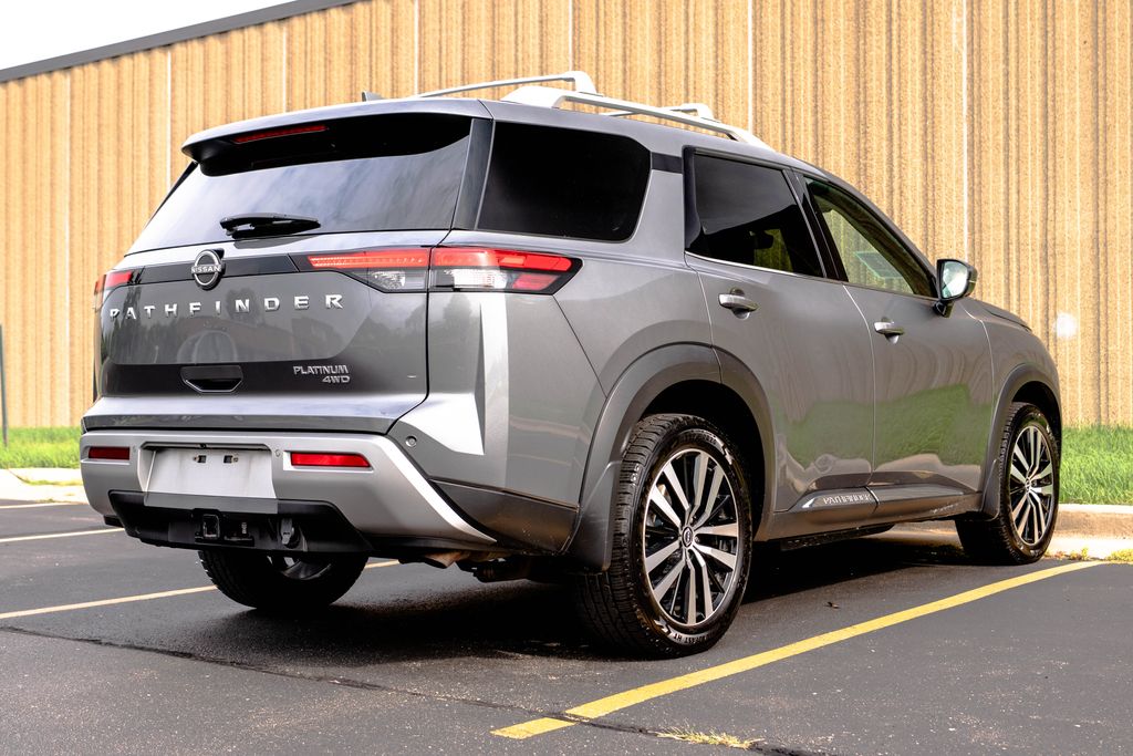 Used 2023 Nissan Pathfinder SUV