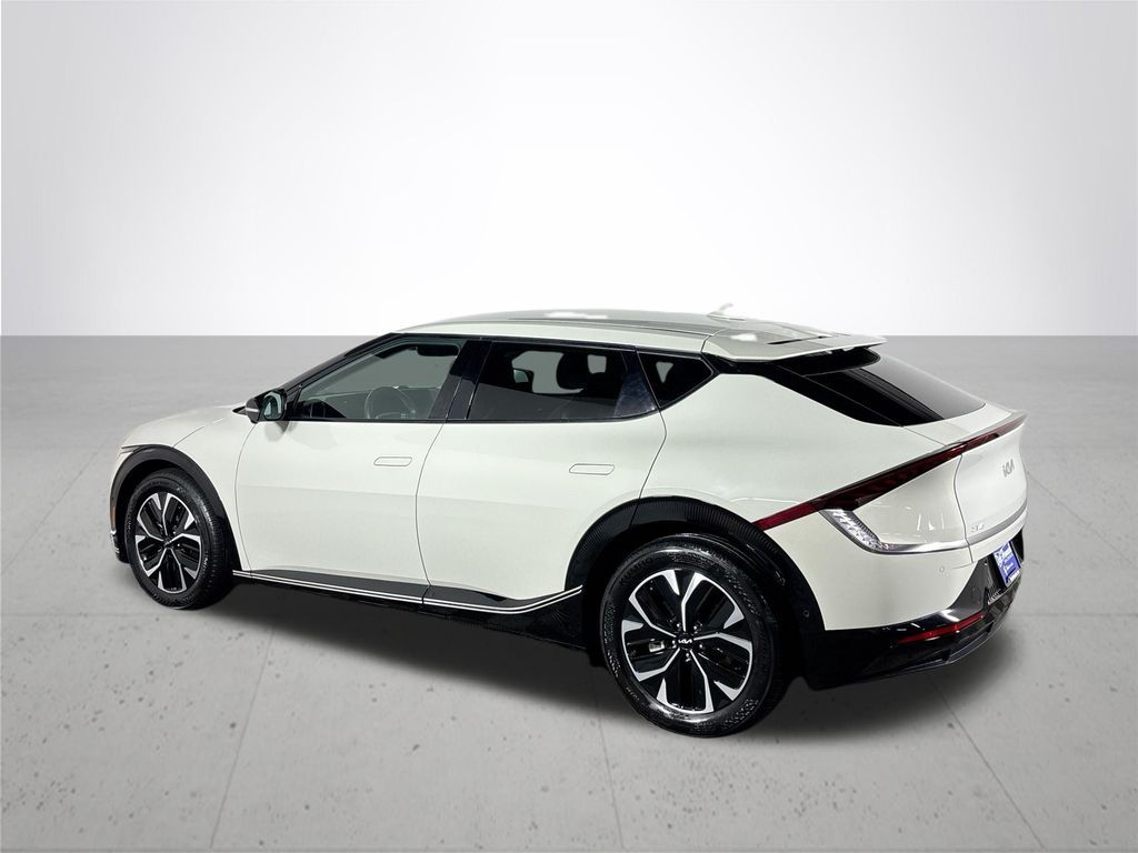 2022 Kia EV6 Wind
