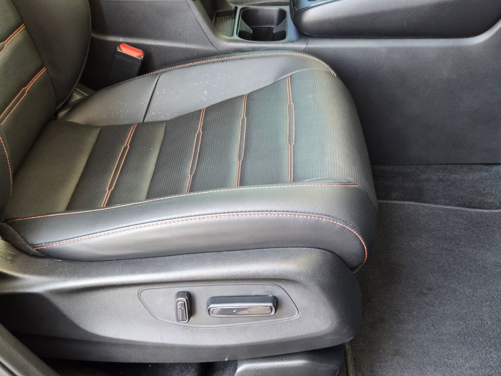 Used 2025 Honda CR-V Hybrid SUV