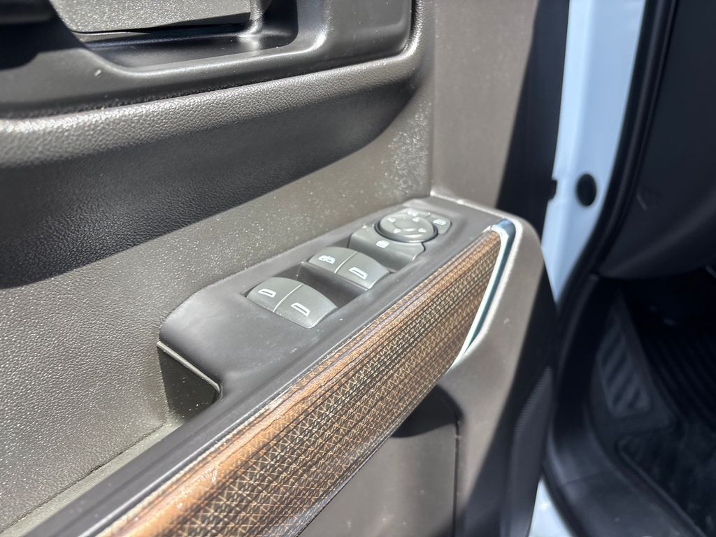 Used Car 2021 Chevrolet Silverado 1500  Lt For Sale Under $30,000 In Austin, Texas