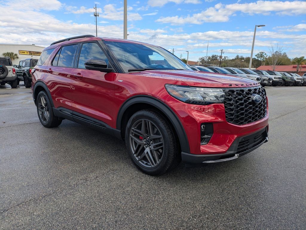 2026 Ford Explorer ST-Line