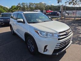 Used 2017 Toyota Highlander SUV