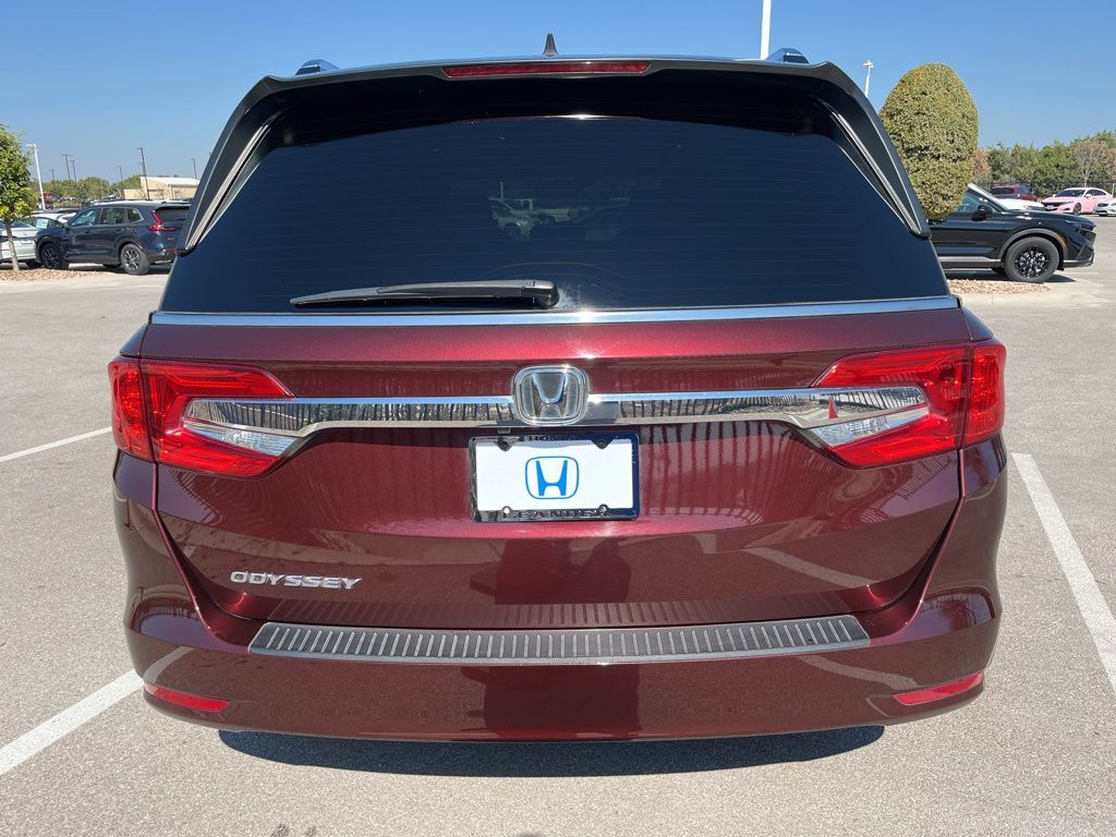 Thumbnail: 2018 Honda Odyssey - 5