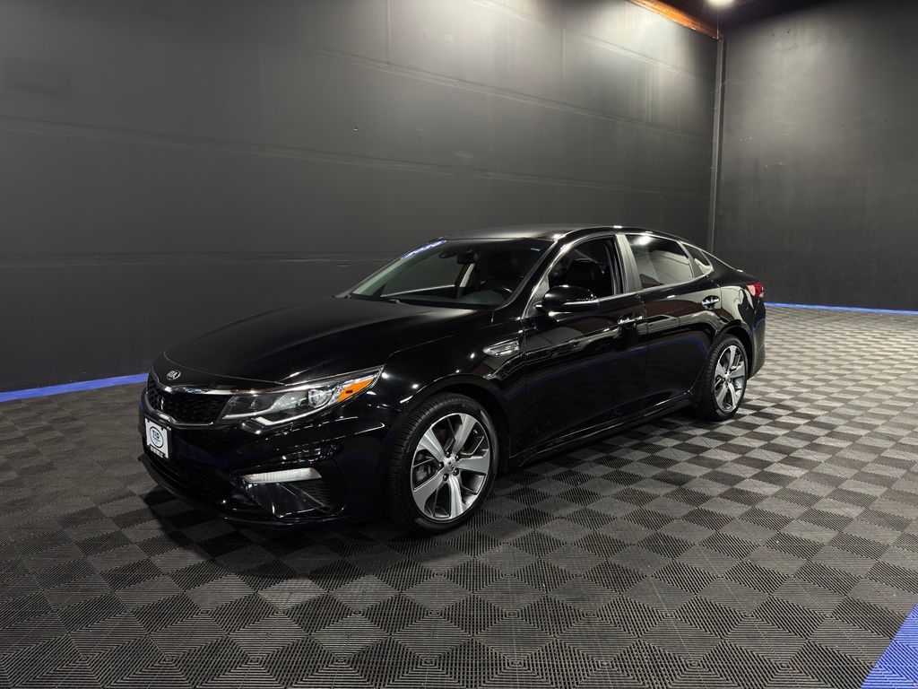 Ebony Black 2020 Kia Optima Sedan Front-Wheel Drive 6-Speed Automatic
