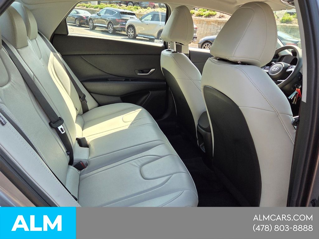 Used 2024 Silver Hyundai SE image 14