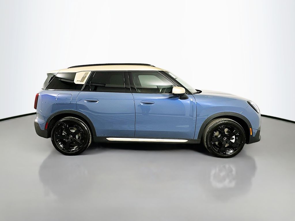 Thumbnail: 2026 MINI Cooper Countryman - 4