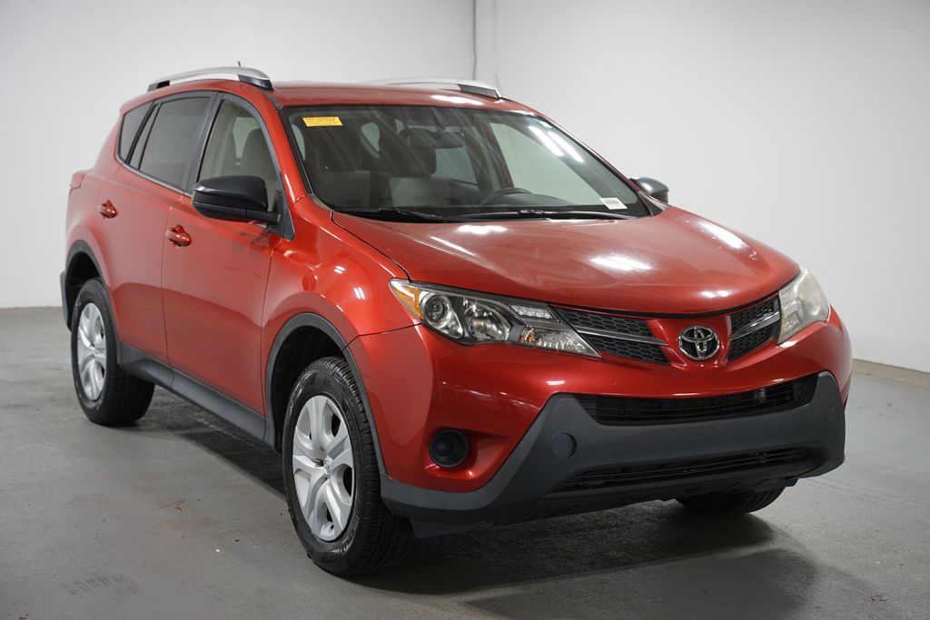 Thumbnail: 2014 Toyota RAV4 - 3