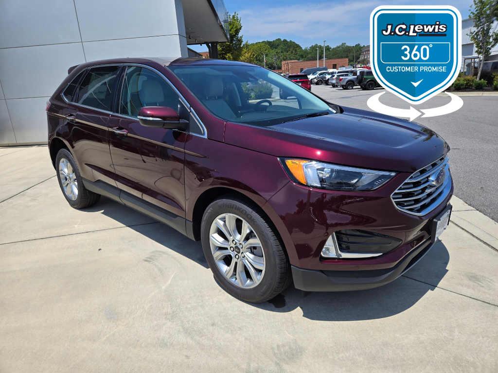 2024 Ford Edge Titanium