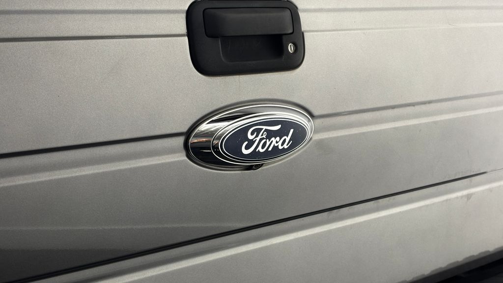 Thumbnail: 2010 Ford F-150 - 11