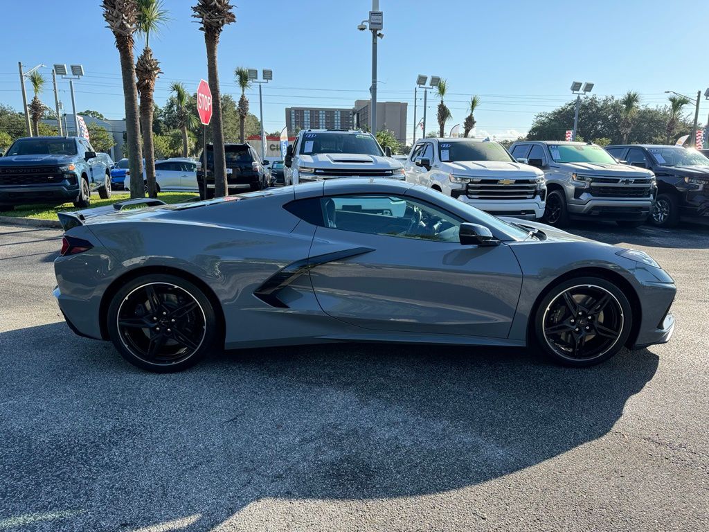 2024 Chevrolet Corvette Stingray 9