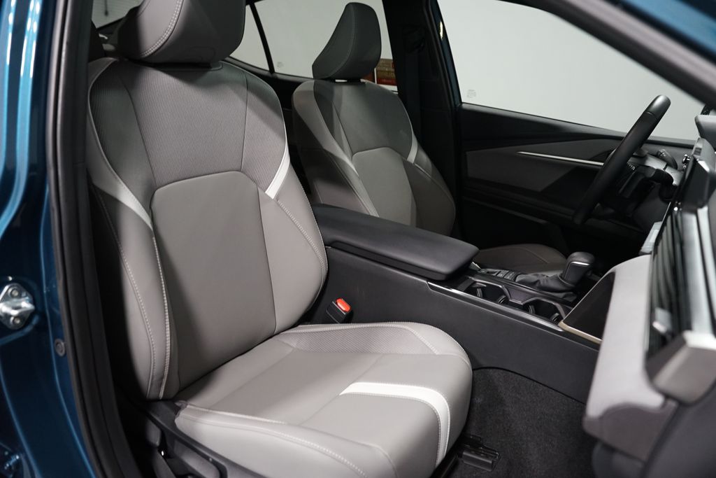 Thumbnail: 2025 Toyota Camry - 29