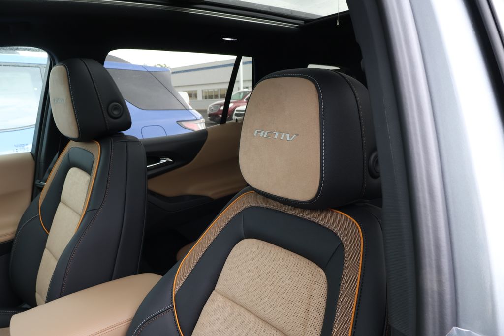 2026 Chevrolet Equinox ACTIV 13