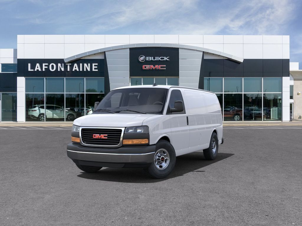 2024 GMC Savana 3500 Work Van 8