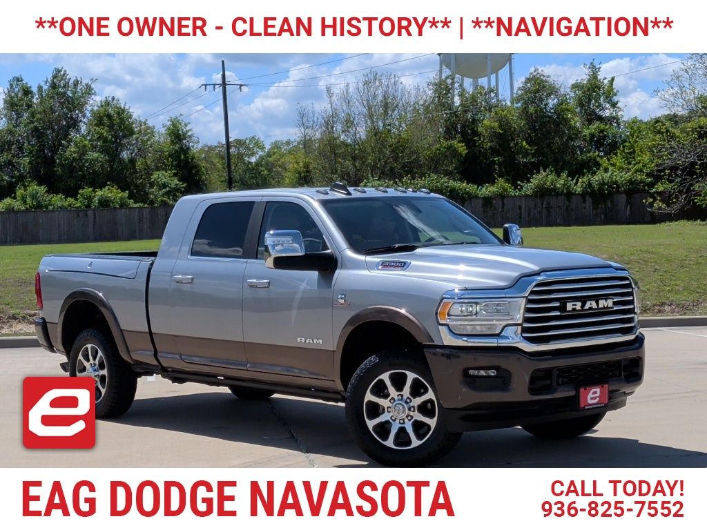 Billet Silver Metallic Clearcoat 2024 RAM 2500 Limited Longhorn Mega Cab 4WD Pickup Truck Four-Wheel Drive 6-Speed Automatic