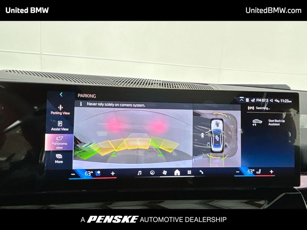 Thumbnail: 2026 BMW 5 Series - 17