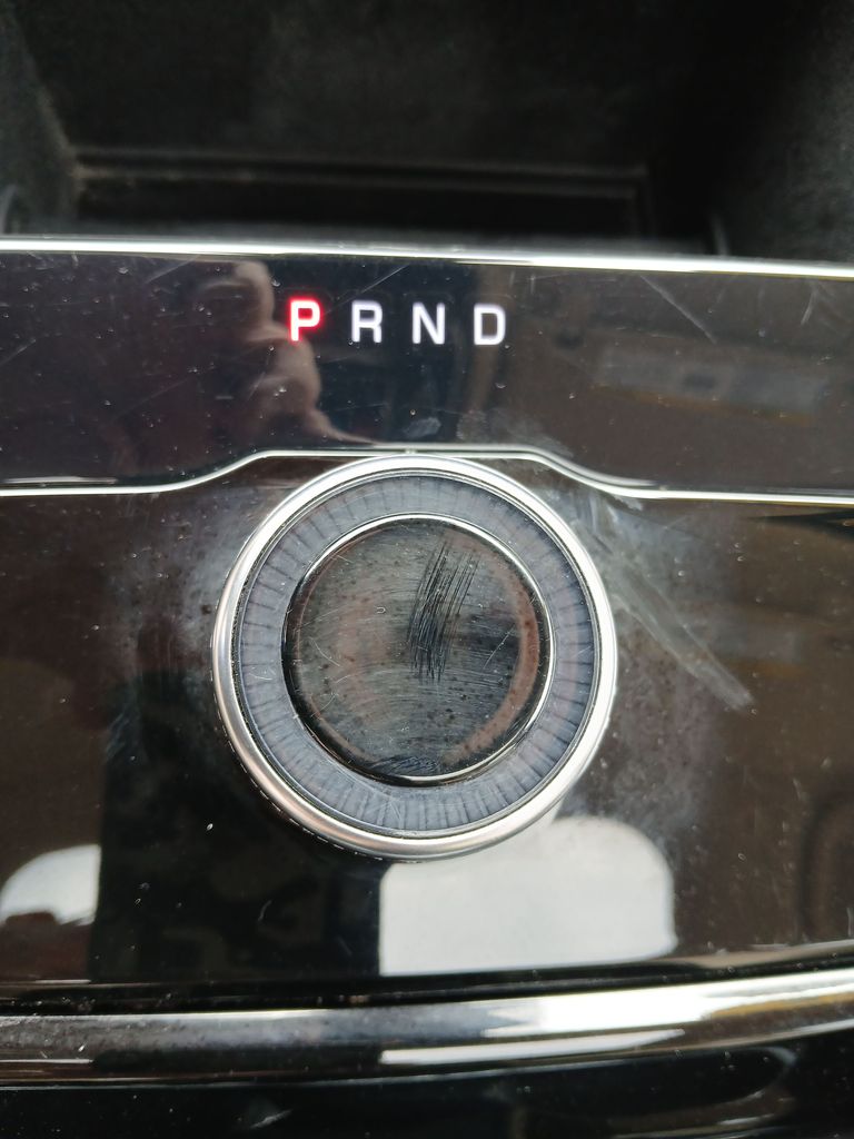 Used 2022 Gray Jeep Limited image 31