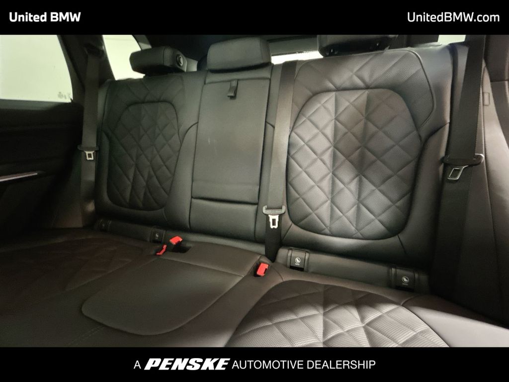 Thumbnail: 2026 BMW X5 - 21