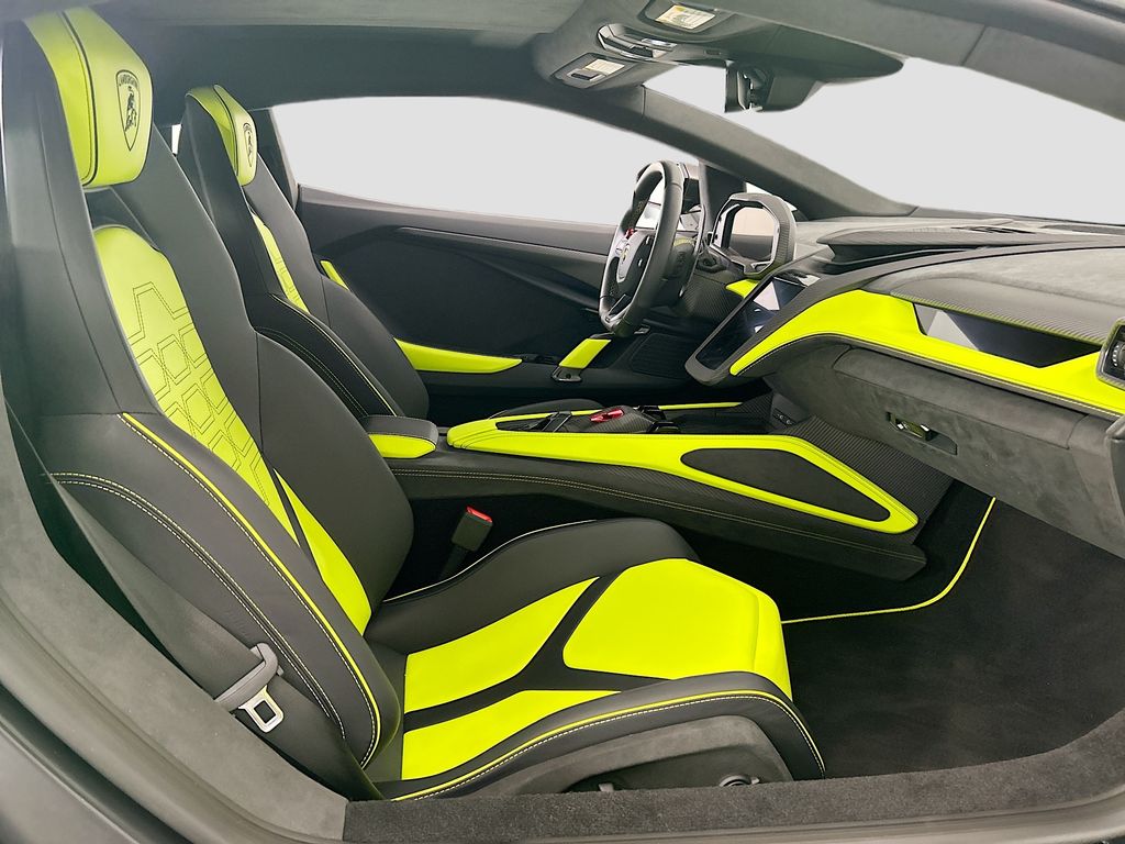 Thumbnail: 2025 Lamborghini  - 19