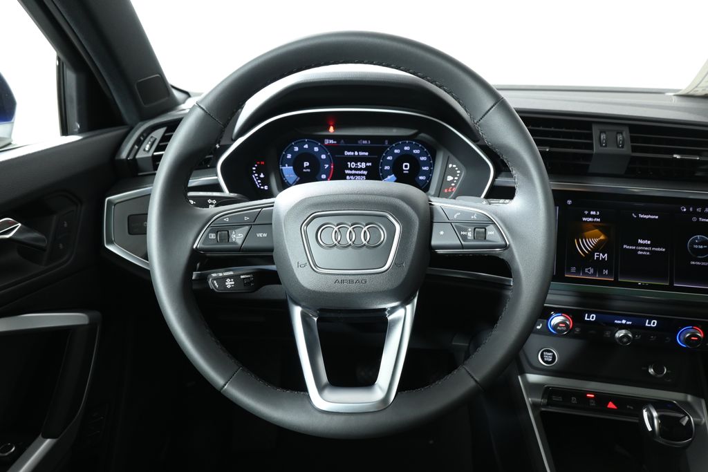 Thumbnail: 2025 Audi Q3 - 14