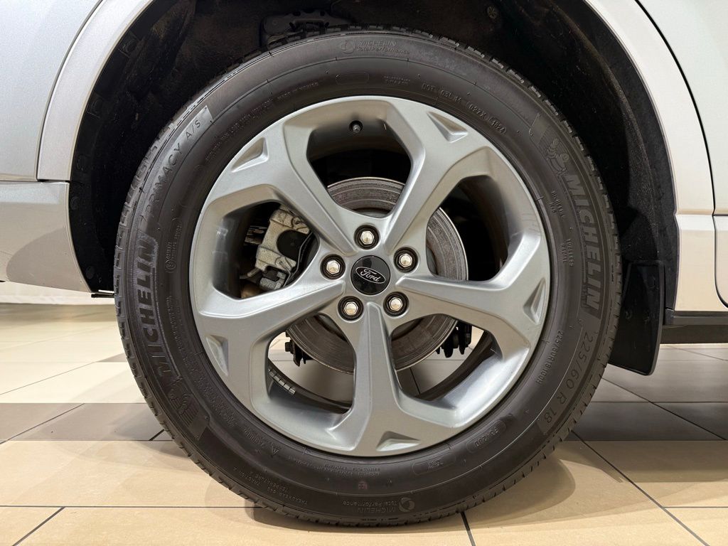 Thumbnail: 2024 Ford Escape - 9