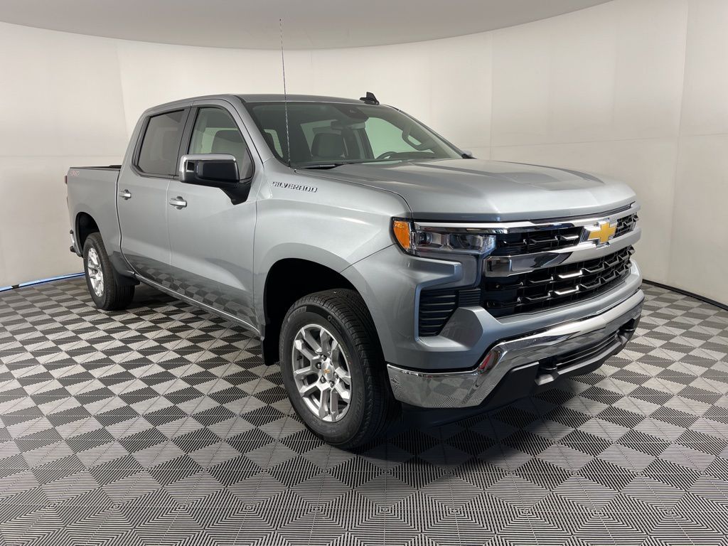 Thumbnail: 2026 Chevrolet Silverado 1500 - 6