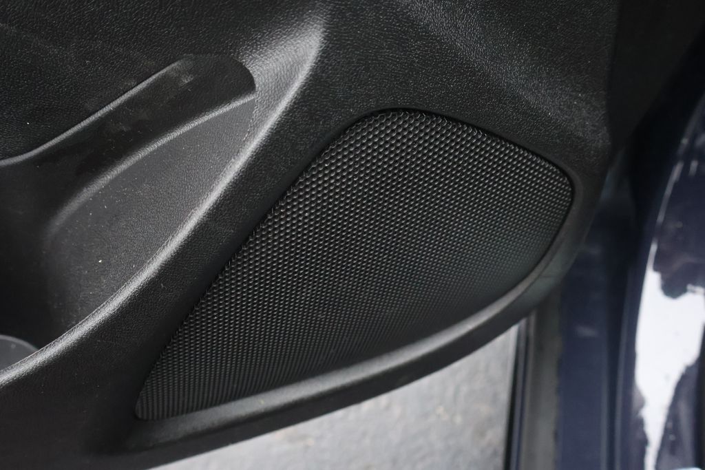 Thumbnail: 2025 Chevrolet Malibu - 17