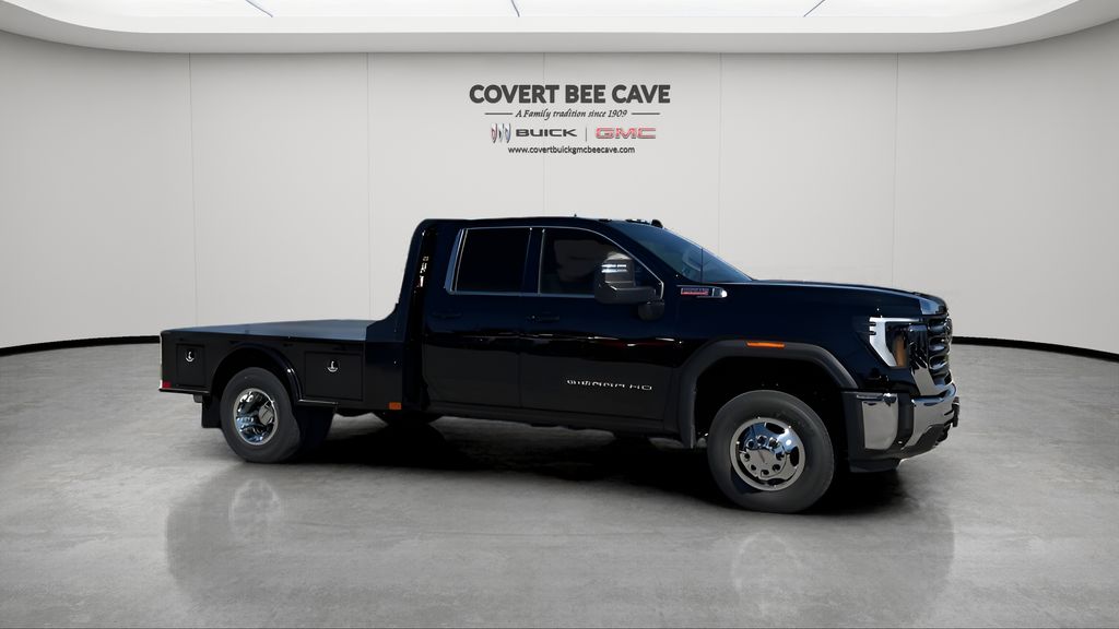 New 2026 Black GMC SLE image 12