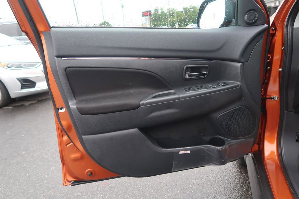 2025 Mitsubishi Outlander Sport 2.0 ES AWC