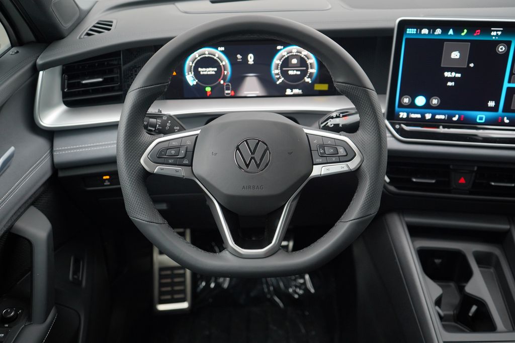 Thumbnail: 2025 Volkswagen Tiguan - 9