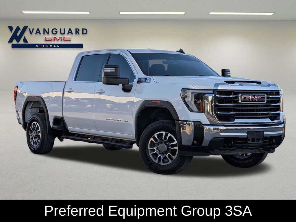 Summit White 2024 GMC Sierra 2500HD Pickup Truck Four-Wheel Drive Automatic