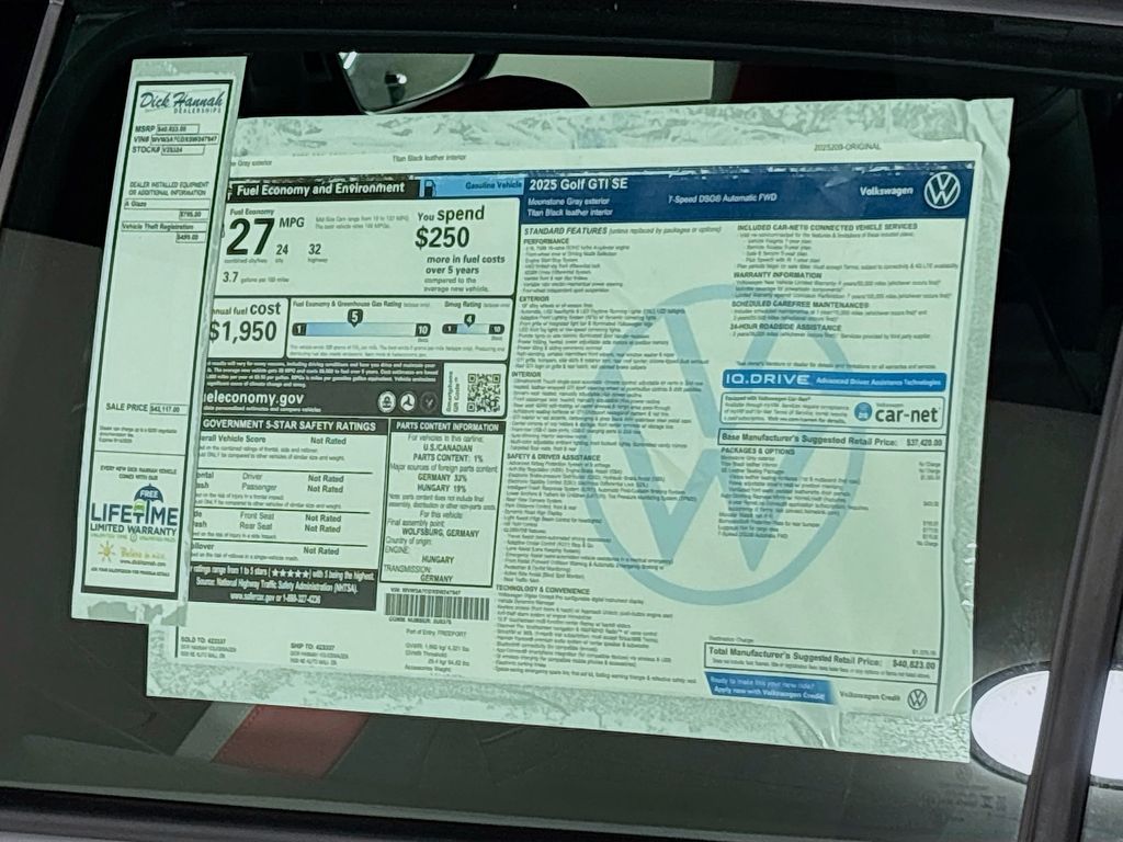 2025 Volkswagen Golf GTI 2.0T SE