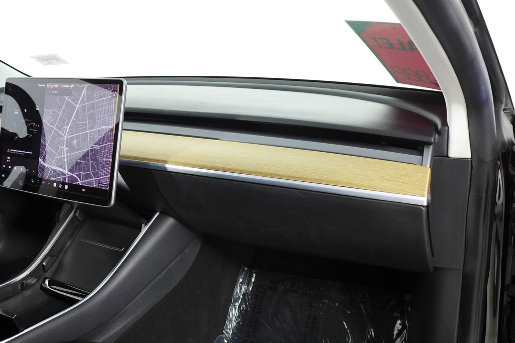 2019 Tesla Model 3 Standard Range 14