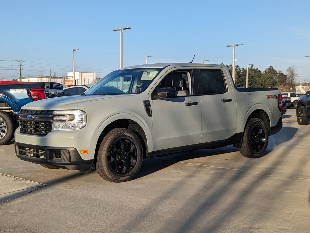 2024 Ford Maverick XLT