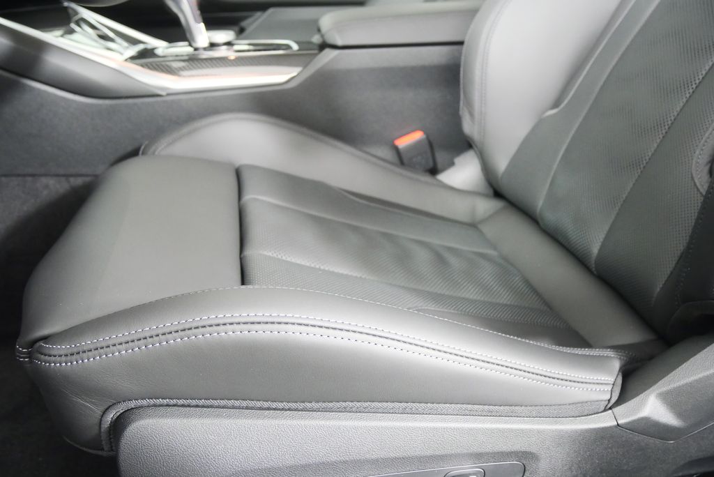 Thumbnail: 2026 BMW M4 - 11