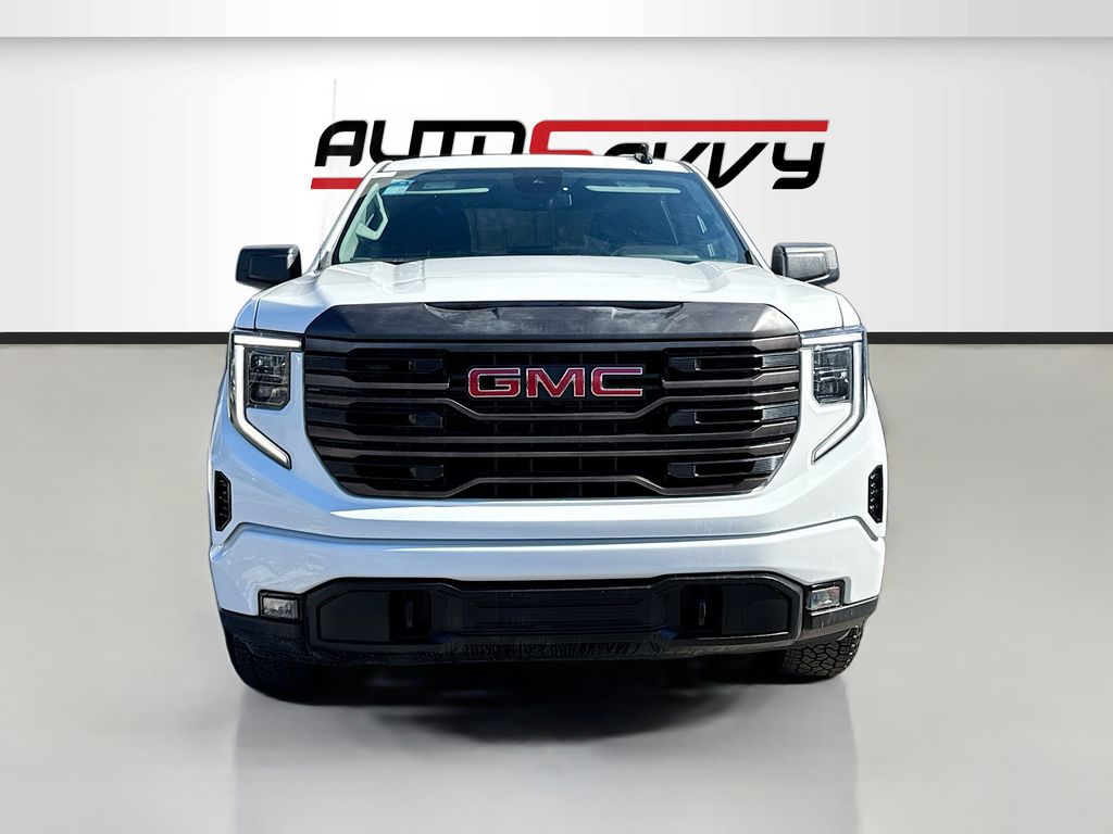 Used 2025 White GMC Elevation image 2