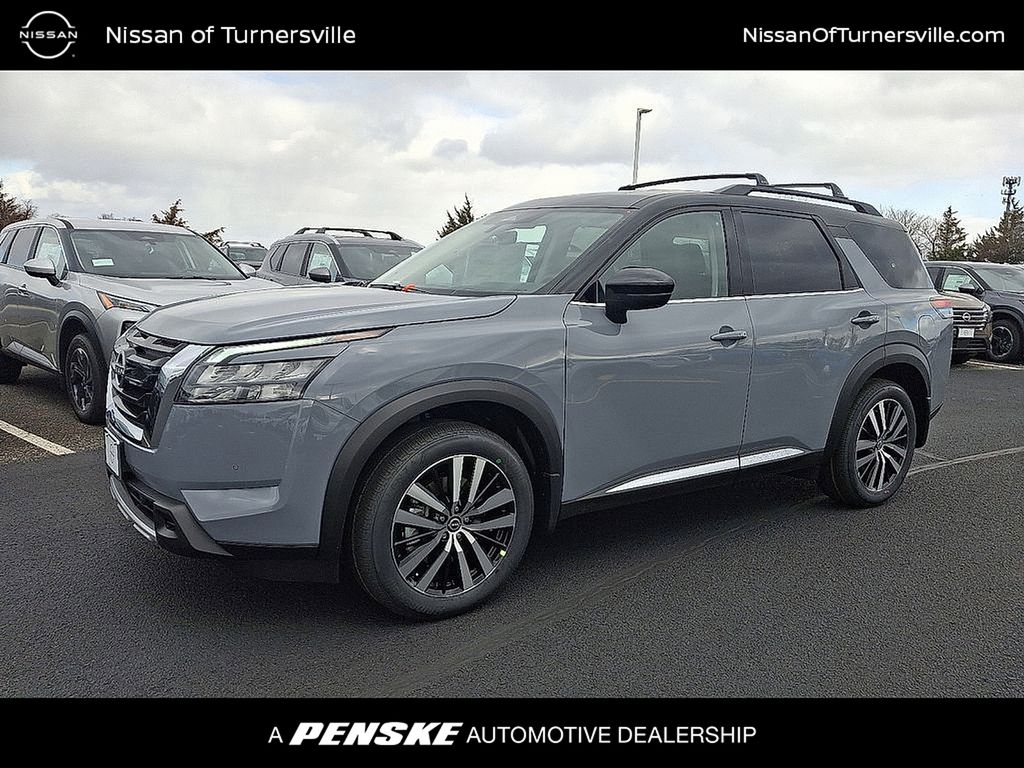 Thumbnail: 2025 Nissan Pathfinder - 1